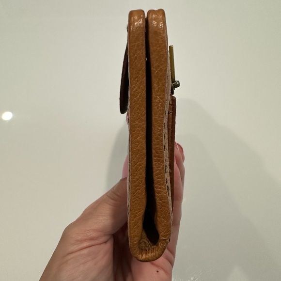 Fossil wallet - Excellent used condition. - Picture 7 of 10